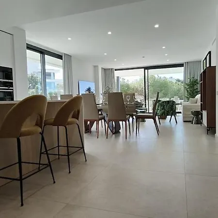 Josefine - Meerblick, Pool Und Wellness Apartment *