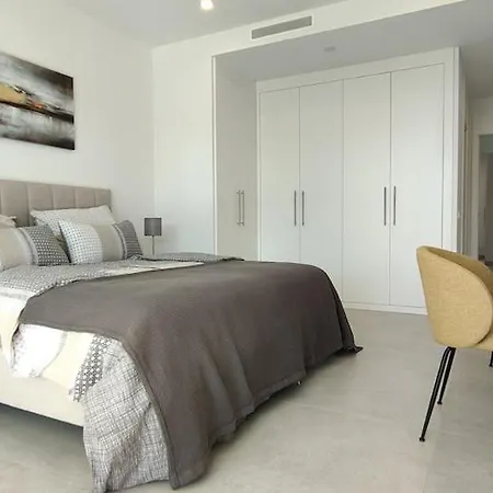 Josefine - Meerblick, Pool Und Wellness Apartment