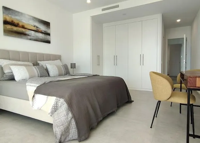 Josefine - Meerblick, Pool Und Wellness Appartement